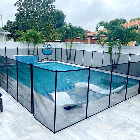 Lux Backyard/Heated Pool/Everglades/Speedway/Keys! Miami Eksteriør bilde